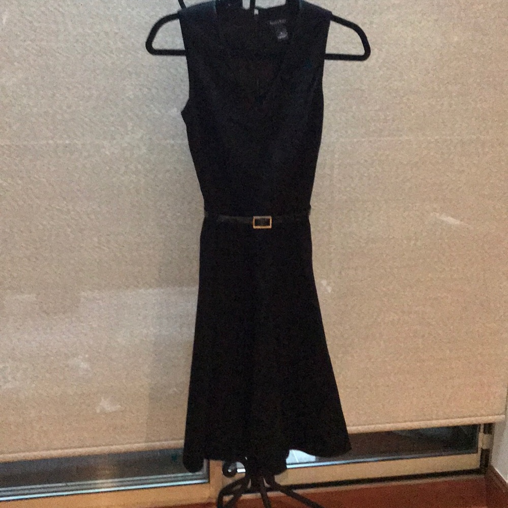 Ladies’ dress